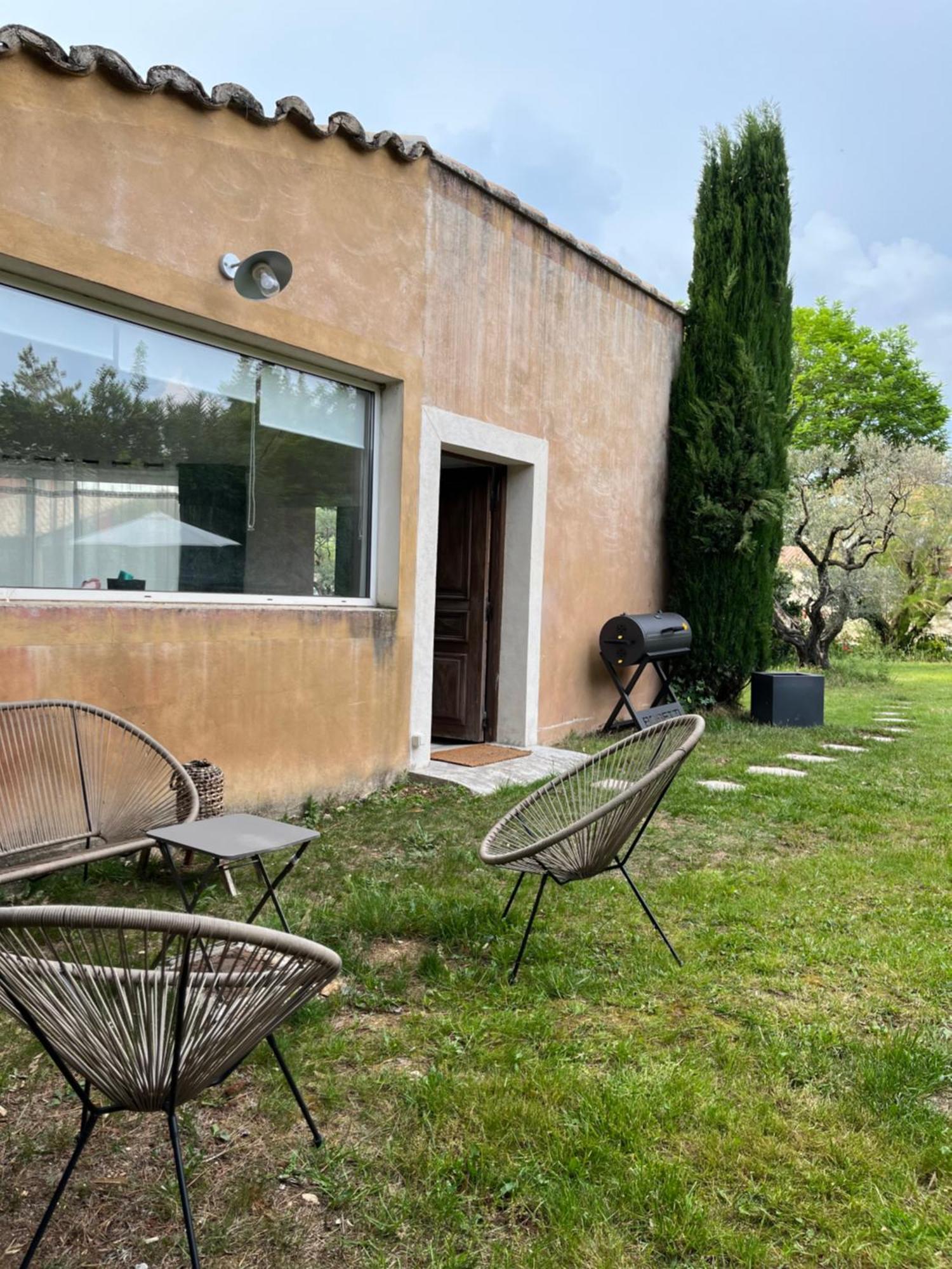 Le P'tit Bonheur-piscine Chauffee-clim-park * Carpentras